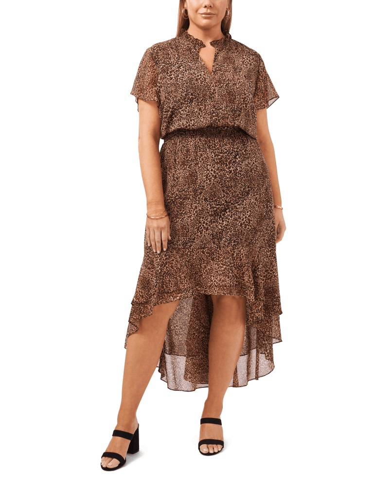 Front of a model wearing a size 0X Jessie Hi Low Dress in LEOPARD MUSES-995 by 1.State. | dia_product_style_image_id:262046